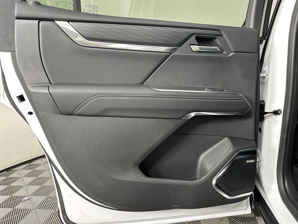new 2025 GMC Acadia car, priced at $45,030