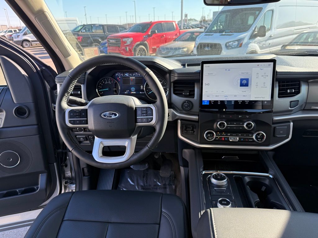 new 2024 Ford Expedition car, priced at $57,209