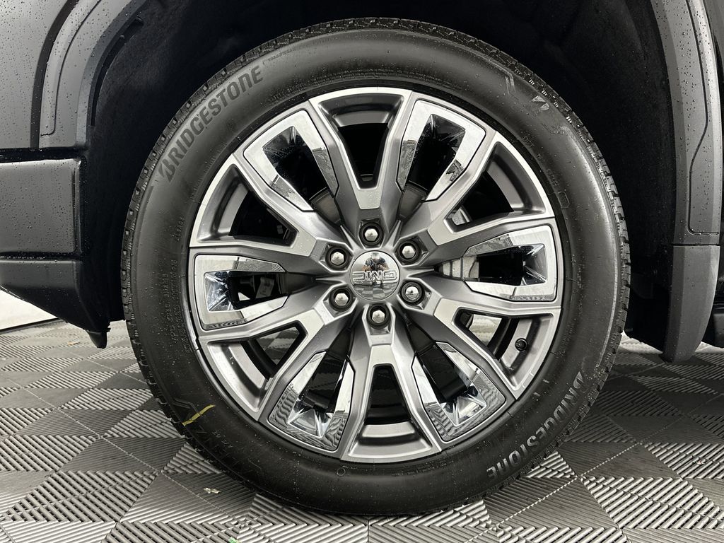 new 2025 GMC Sierra 1500 car, priced at $69,694