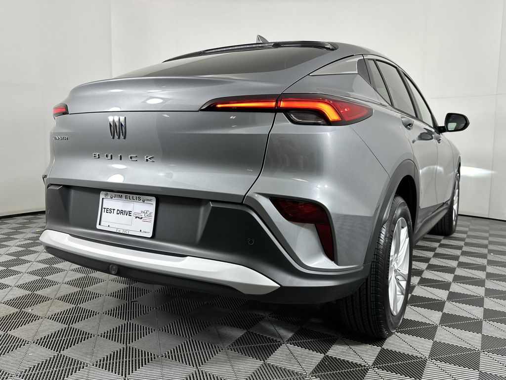 new 2025 Buick Envista car, priced at $27,375