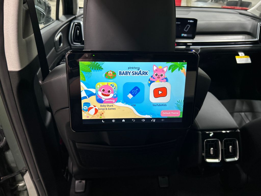 new 2025 Kia Sorento car, priced at $44,470