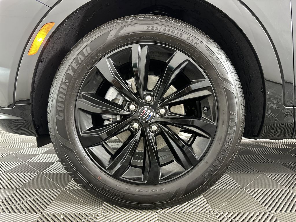 new 2025 Buick Envista car, priced at $29,570