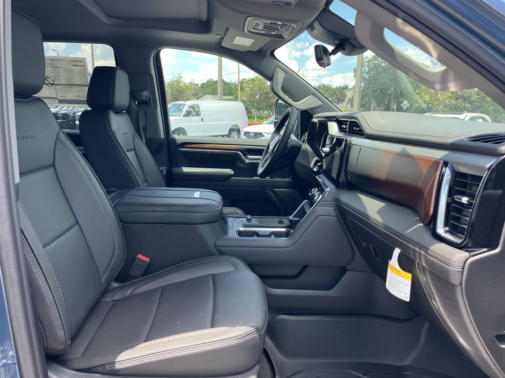 new 2025 GMC Sierra 2500HD car, priced at $88,760