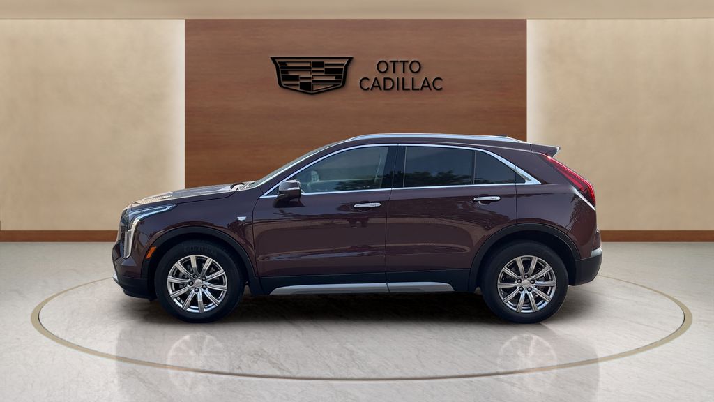 used 2022 Cadillac XT4 car, priced at $29,450