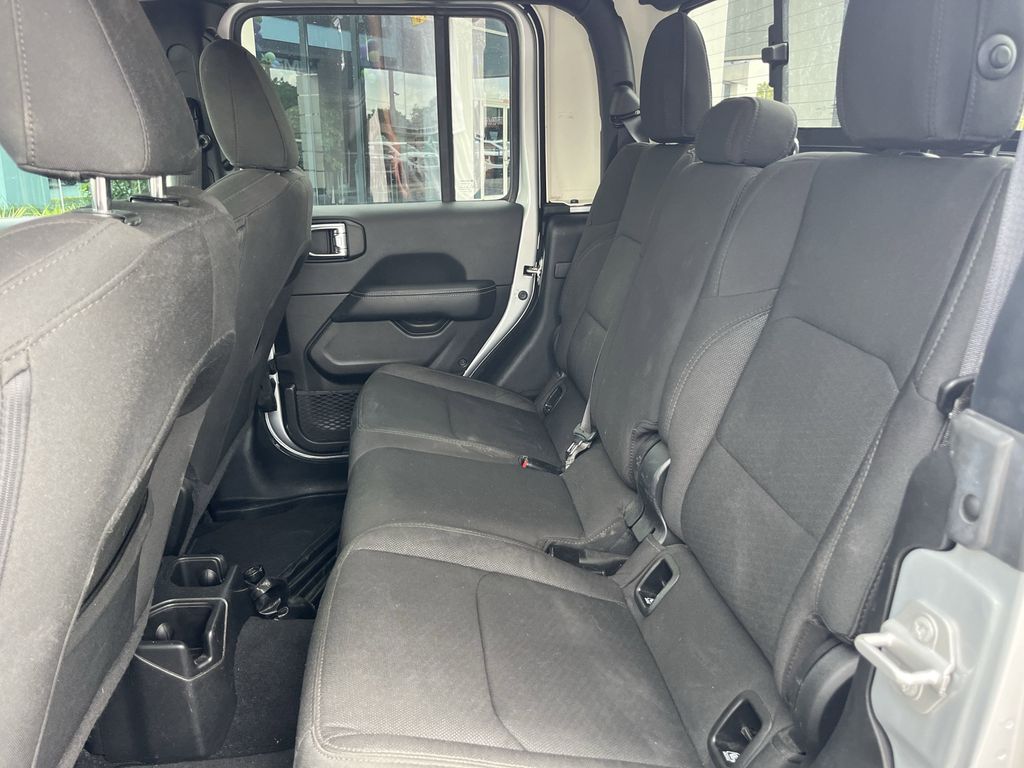 used 2023 Jeep Gladiator car, priced at $29,592