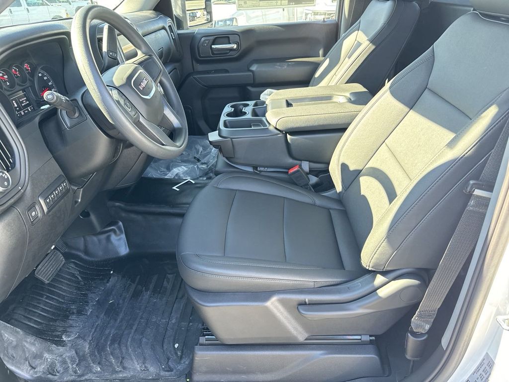 new 2025 GMC Sierra 2500HD car, priced at $49,388
