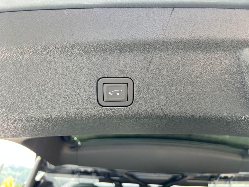 new 2025 Chevrolet Tahoe car, priced at $80,411