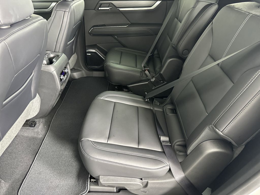 new 2025 GMC Acadia car, priced at $45,030