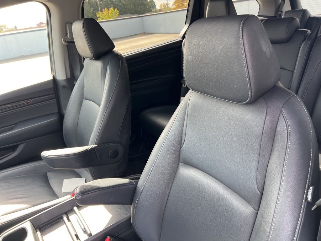 used 2022 Honda Odyssey car, priced at $38,167