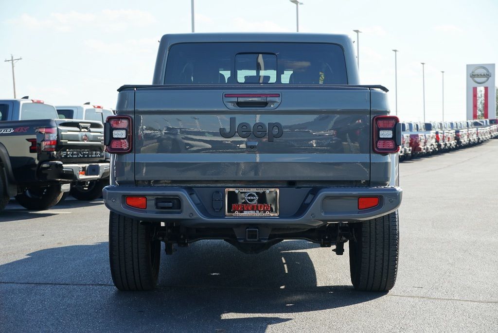 used 2022 Jeep Gladiator car, priced at $39,500