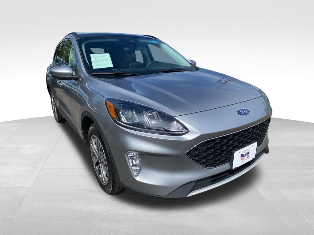 used 2022 Ford Escape car, priced at $23,995