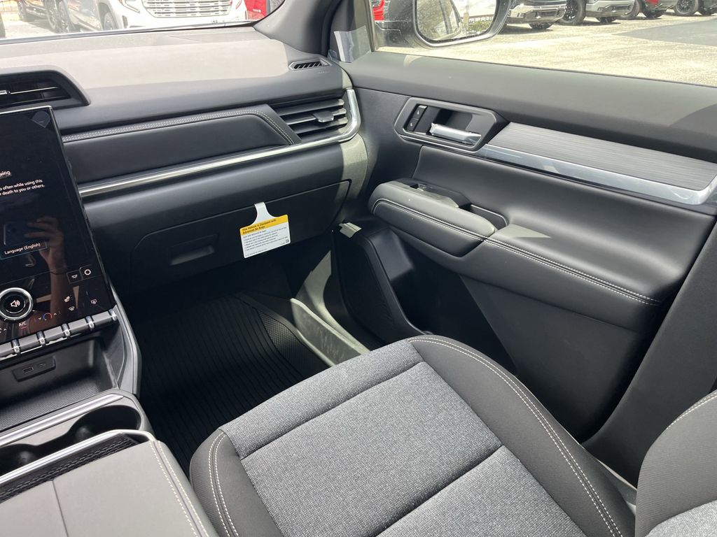 new 2026 GMC Terrain car, priced at $32,085