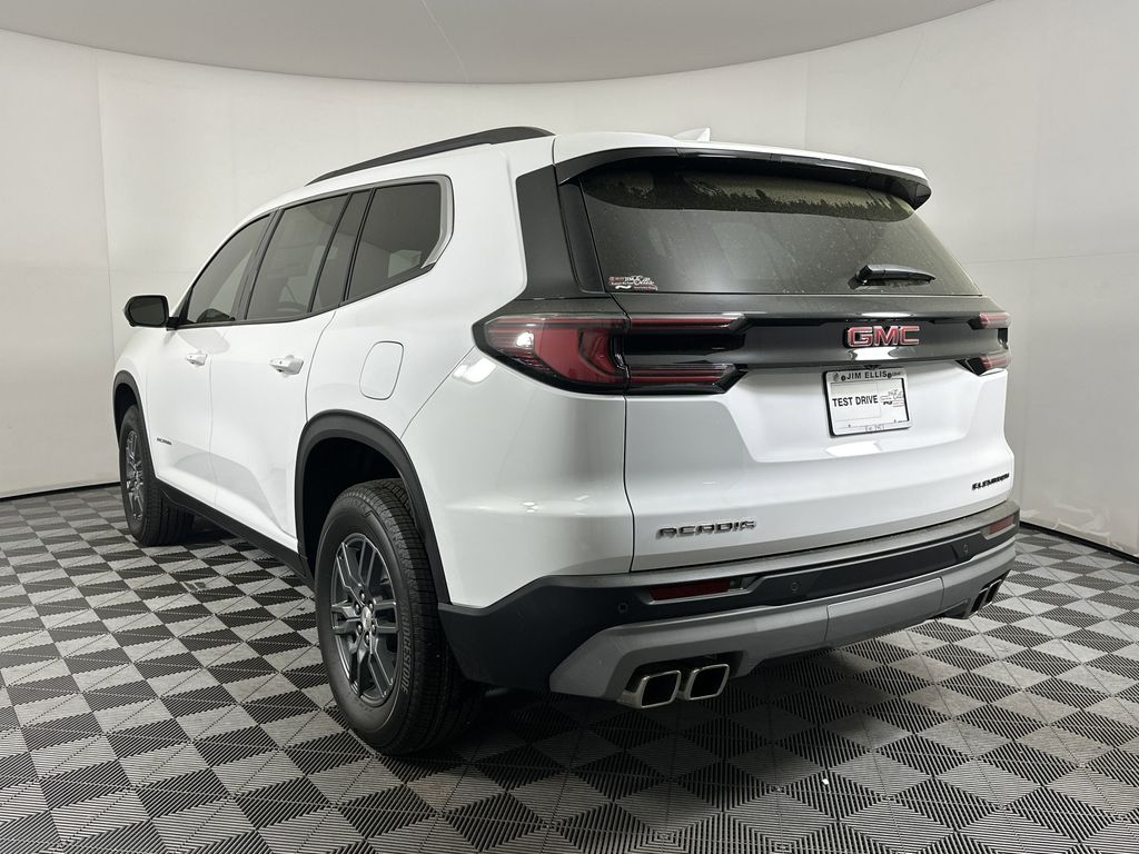 new 2025 GMC Acadia car, priced at $42,395
