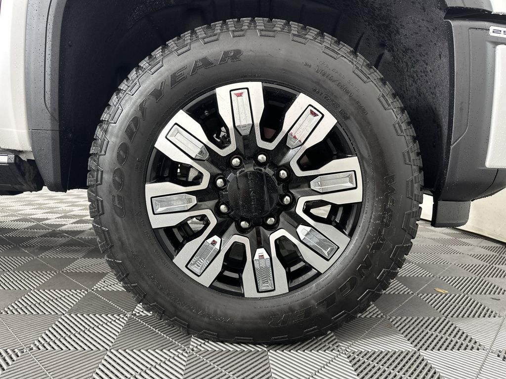 new 2025 GMC Sierra 2500HD car, priced at $86,234