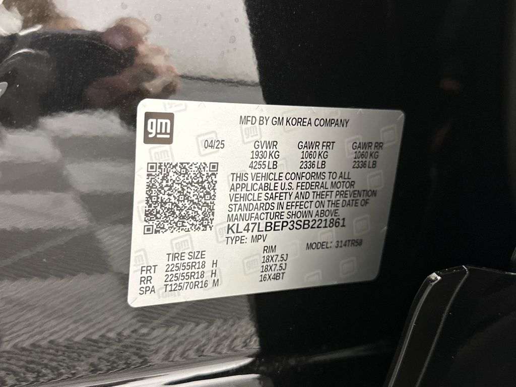new 2025 Buick Envista car, priced at $29,869