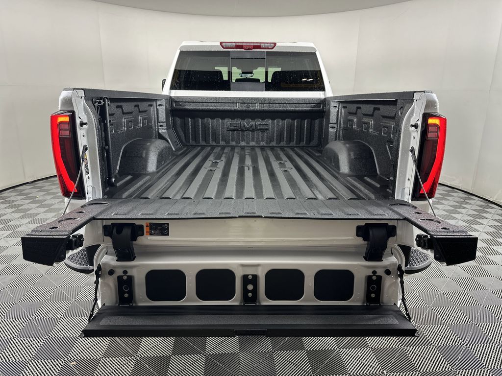 new 2025 GMC Sierra 2500HD car, priced at $85,639