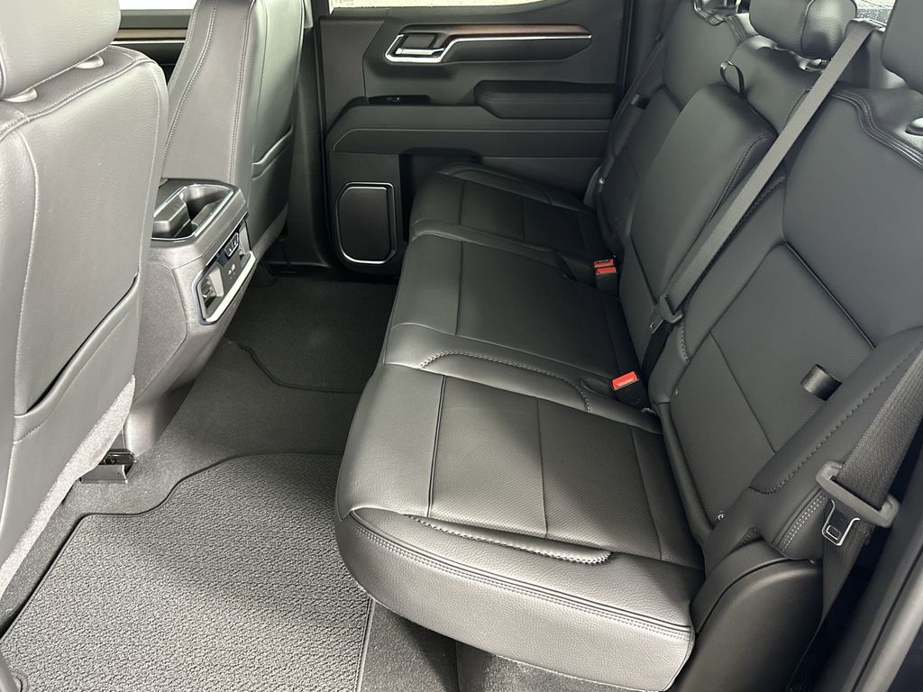 new 2025 GMC Sierra 1500 car, priced at $69,694
