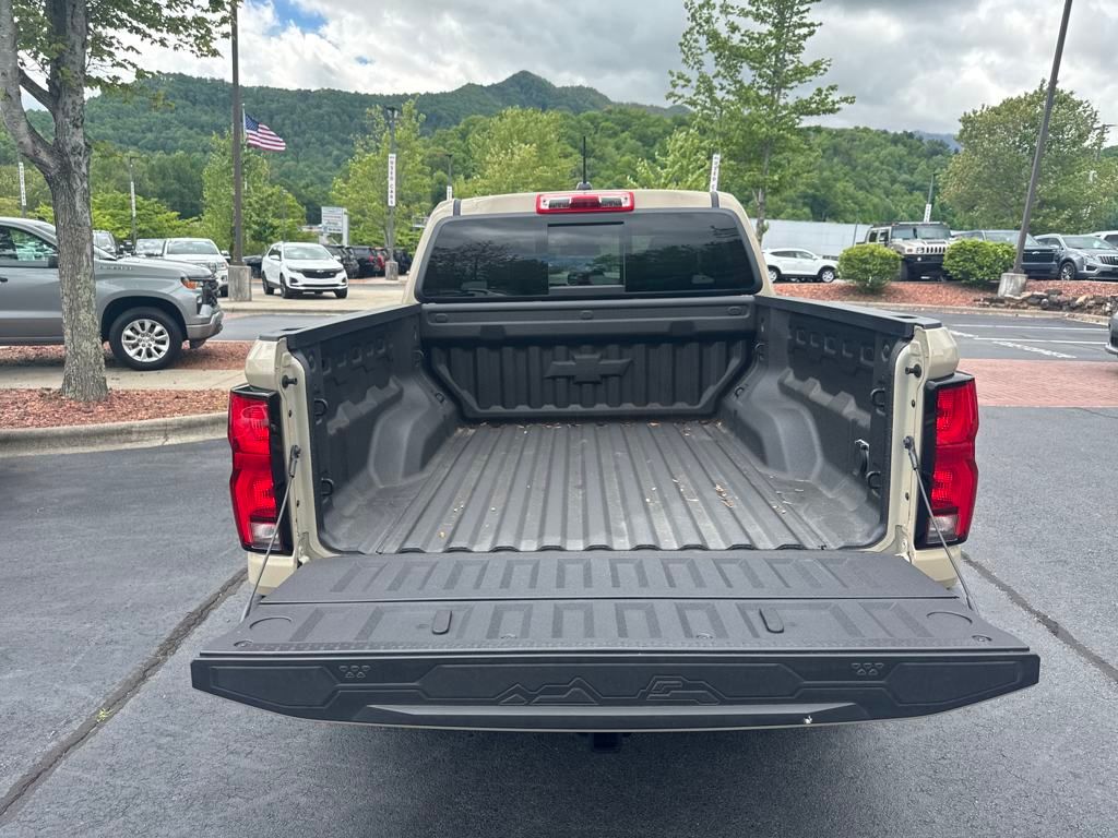 new 2024 Chevrolet Colorado car, priced at $42,990