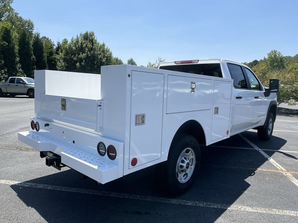 new 2024 GMC Sierra 2500HD car, priced at $48,933