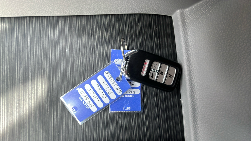 used 2022 Honda Pilot car, priced at $33,000
