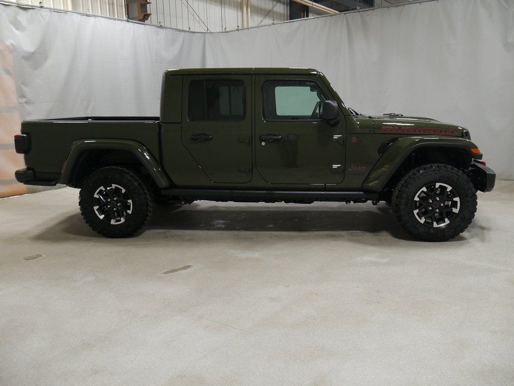 new 2024 Jeep Gladiator car, priced at $55,980