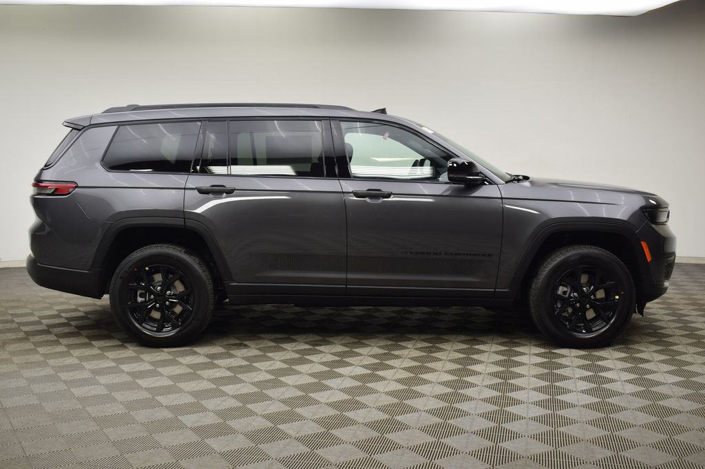 new 2025 Jeep Grand Cherokee L car, priced at $48,730