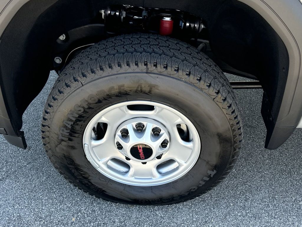 new 2024 GMC Sierra 2500HD car, priced at $59,745