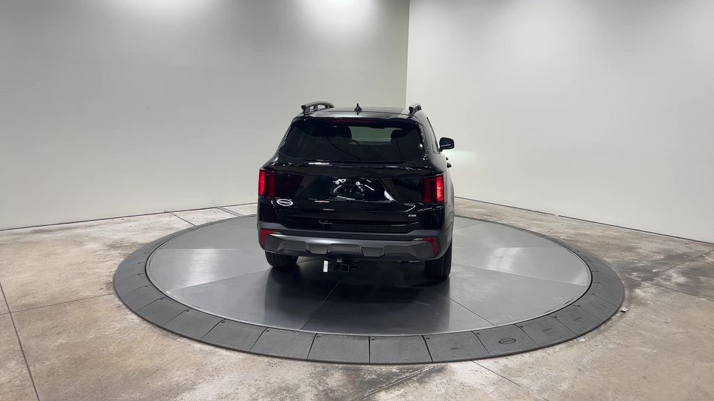 new 2025 Kia Sorento car, priced at $41,453