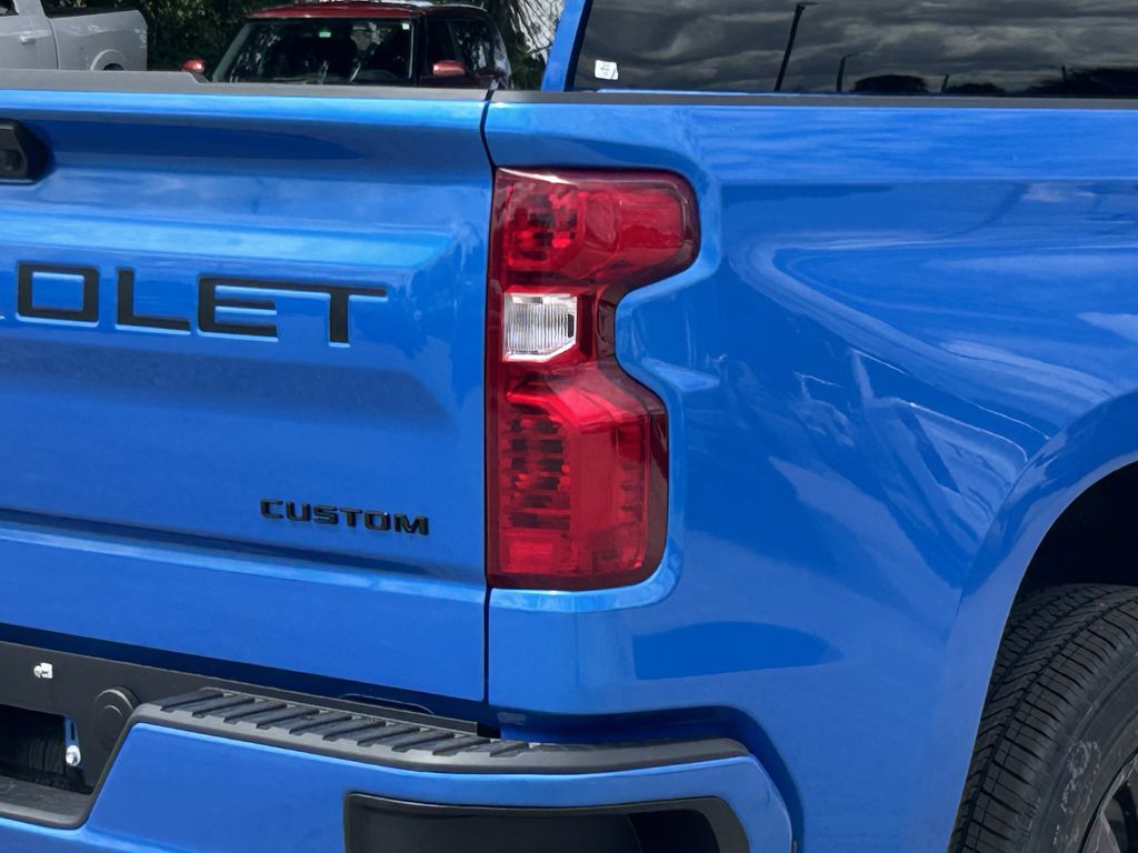 new 2025 Chevrolet Silverado 1500 car, priced at $34,325