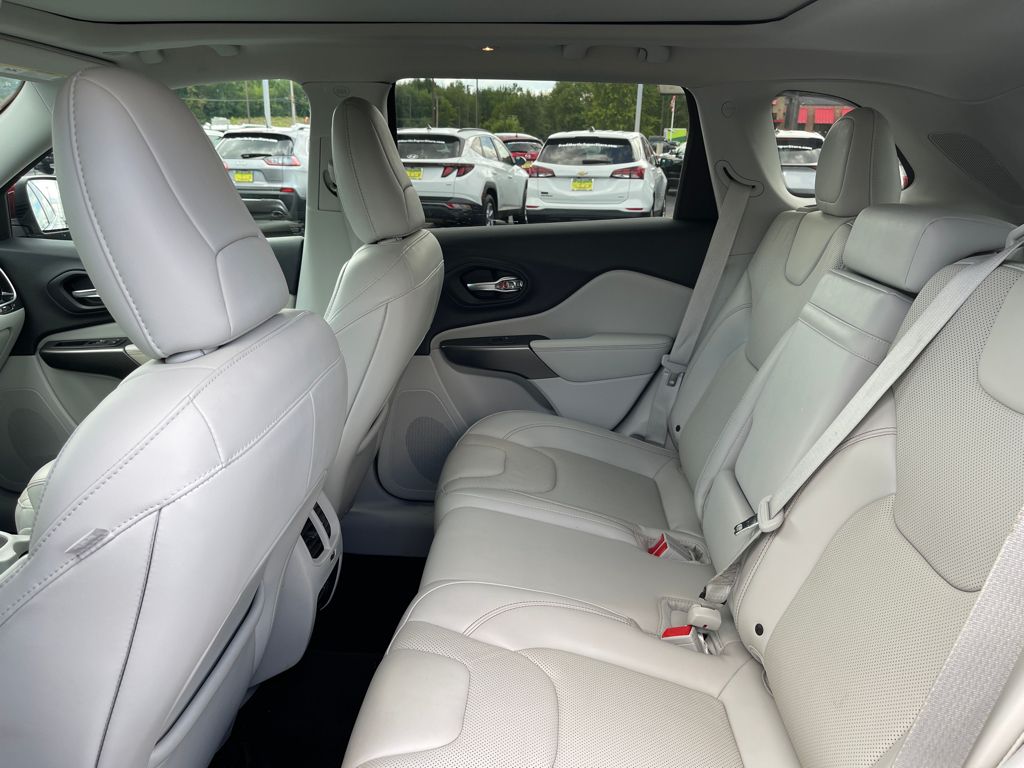 used 2019 Jeep Cherokee car, priced at $20,095