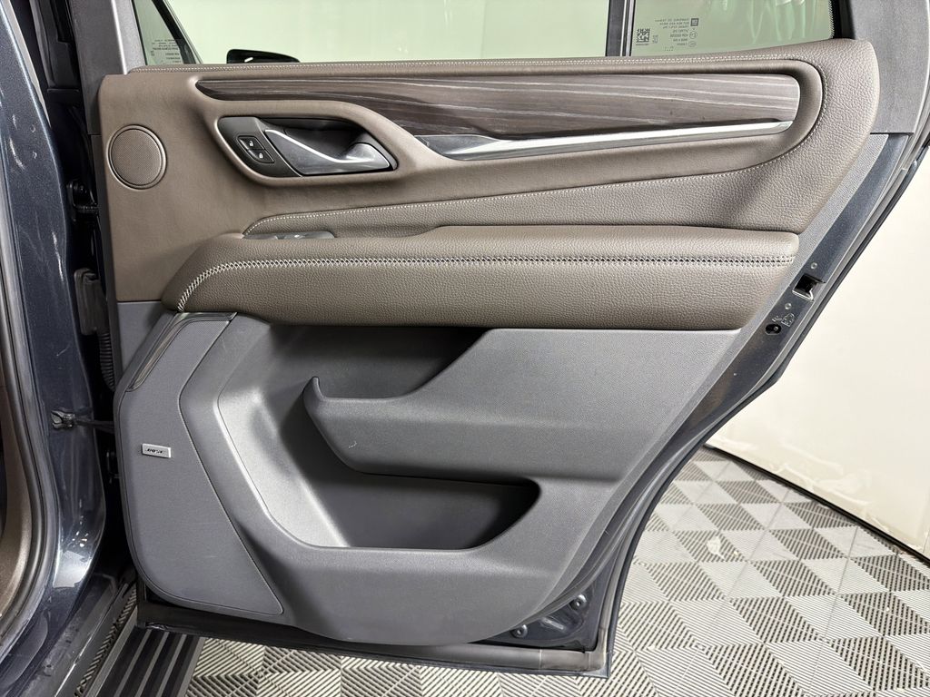 used 2022 GMC Yukon car, priced at $59,995