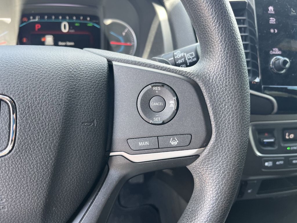 used 2022 Honda Pilot car, priced at $28,993