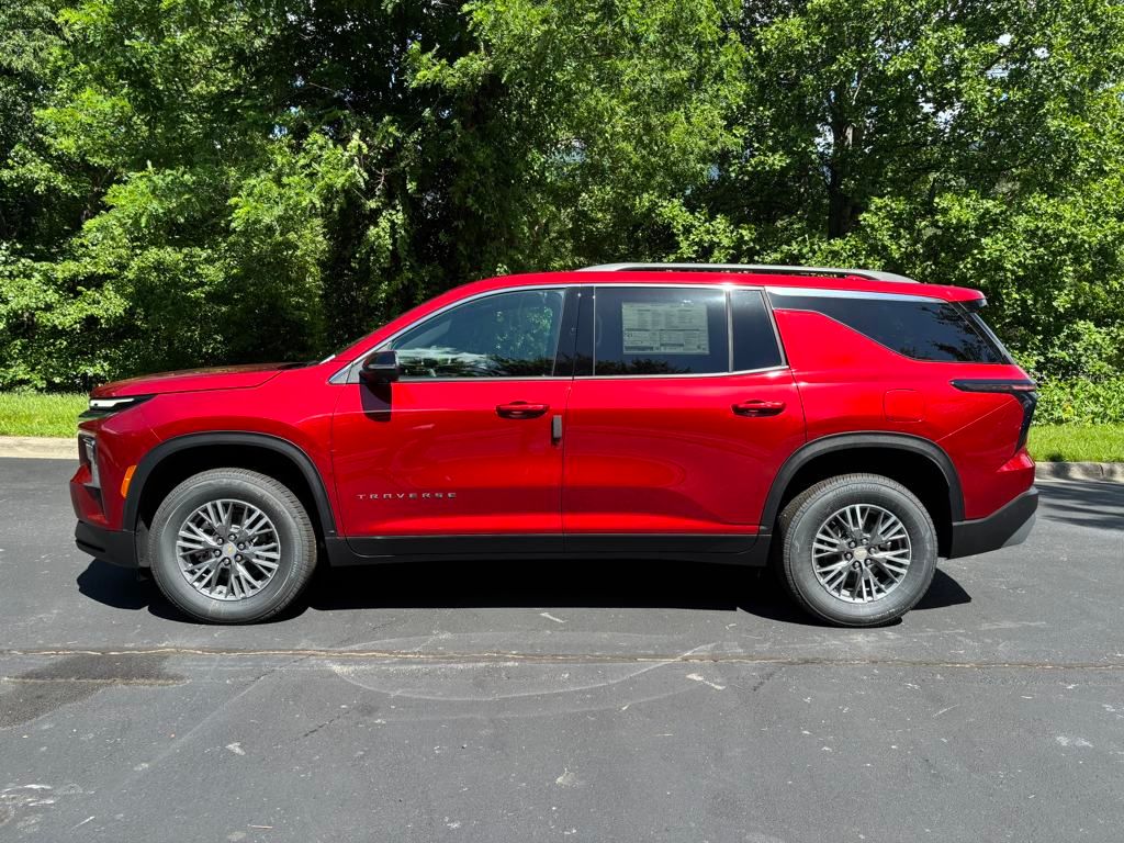 new 2025 Chevrolet Traverse car, priced at $45,190