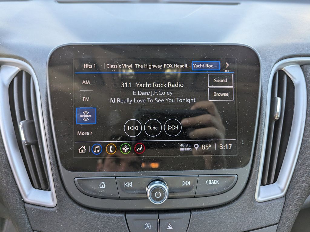 used 2024 Chevrolet Malibu car, priced at $17,991