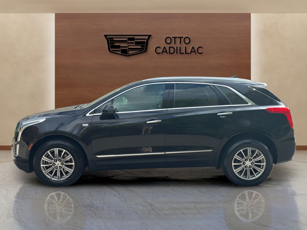used 2017 Cadillac XT5 car, priced at $18,800
