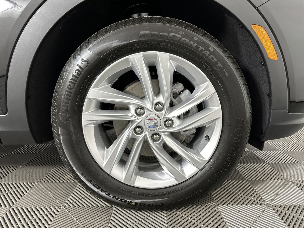 new 2025 Buick Envista car, priced at $25,685
