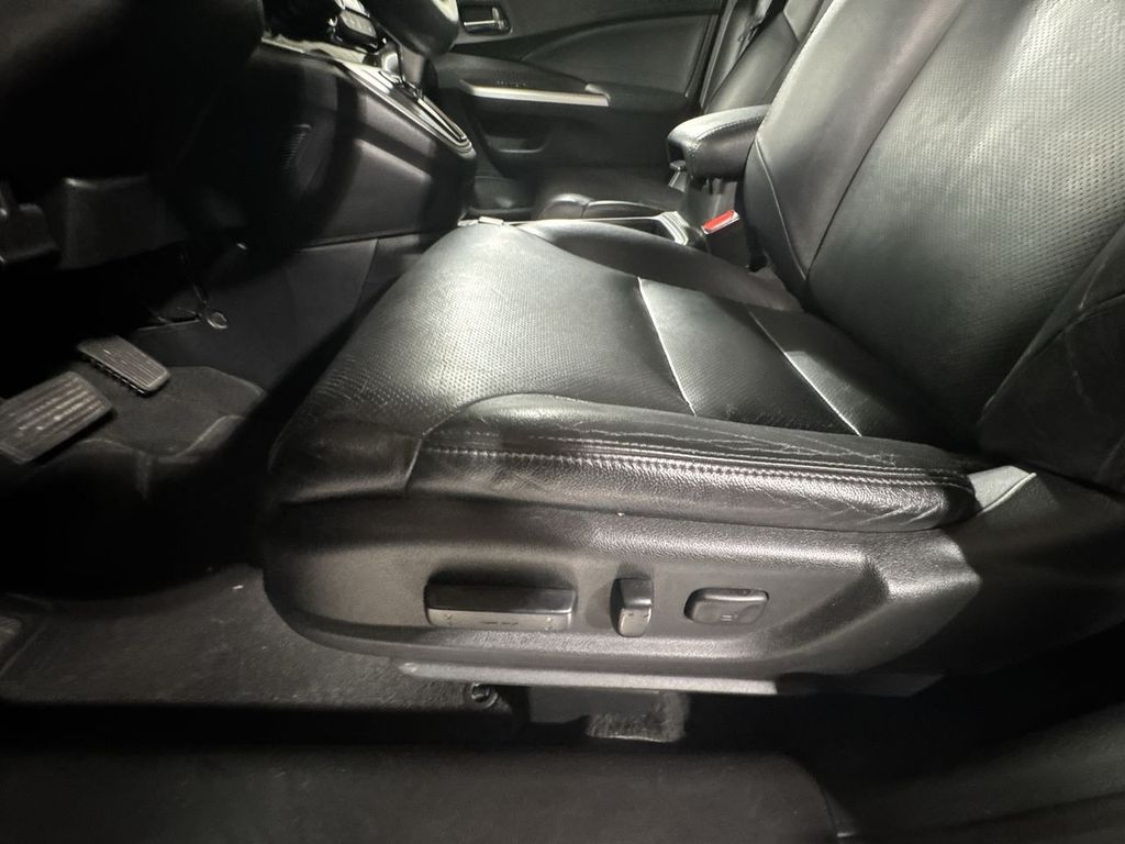 used 2015 Honda CR-V car, priced at $17,170