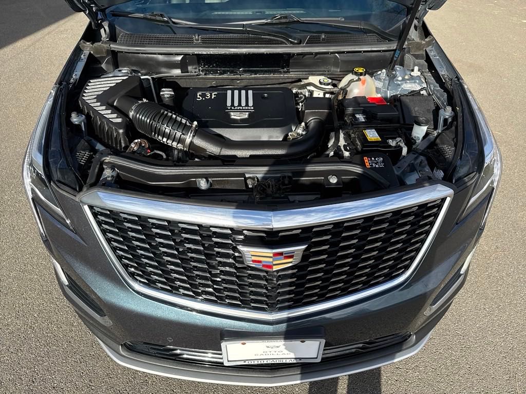 used 2021 Cadillac XT5 car, priced at $32,350