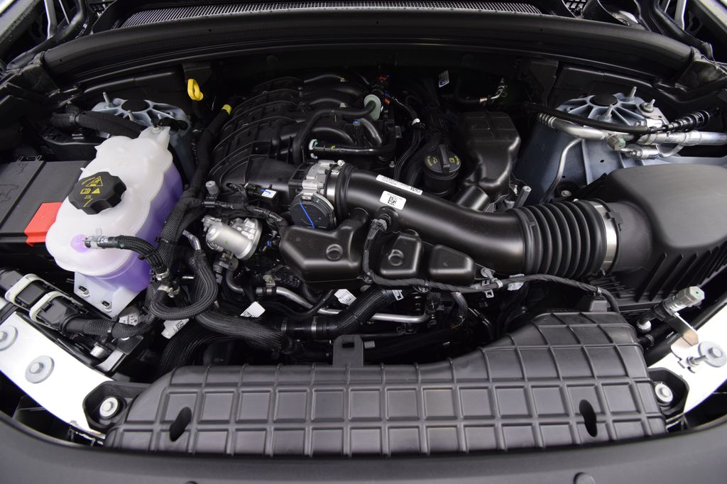 new 2025 Jeep Grand Cherokee car, priced at $42,570