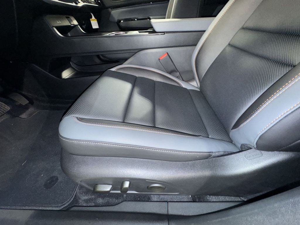 new 2025 Honda Prologue car, priced at $59,805