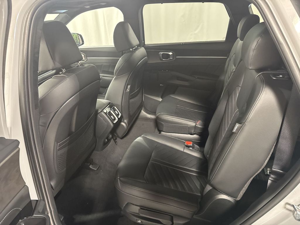 new 2025 Kia Sorento car, priced at $47,265