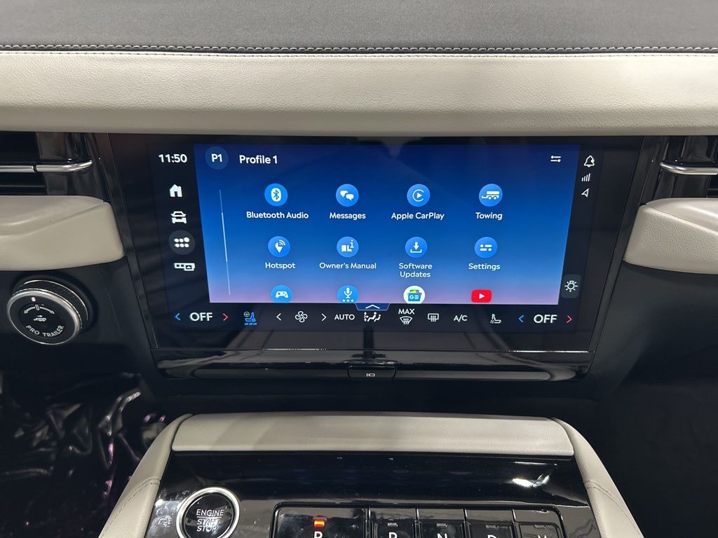 new 2025 Lincoln Navigator L car, priced at $104,685