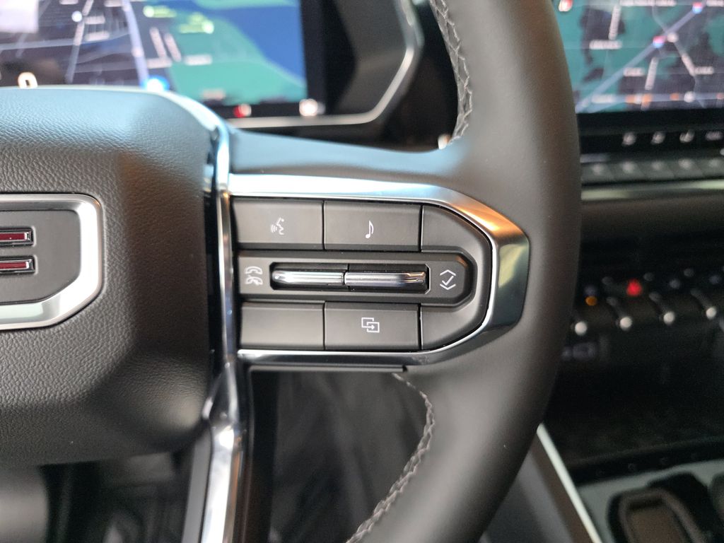 new 2025 GMC Canyon car, priced at $37,652