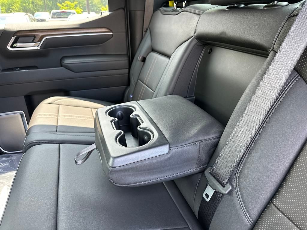 new 2025 Chevrolet Silverado 1500 car, priced at $59,990