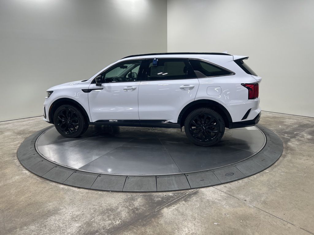 used 2022 Kia Sorento car, priced at $29,872