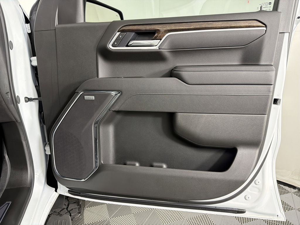 new 2025 GMC Sierra 1500 car, priced at $56,729