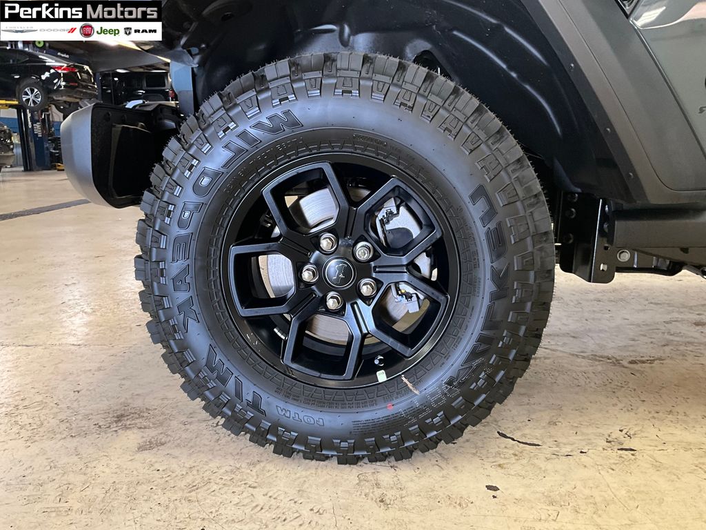 new 2025 Jeep Wrangler car, priced at $51,442