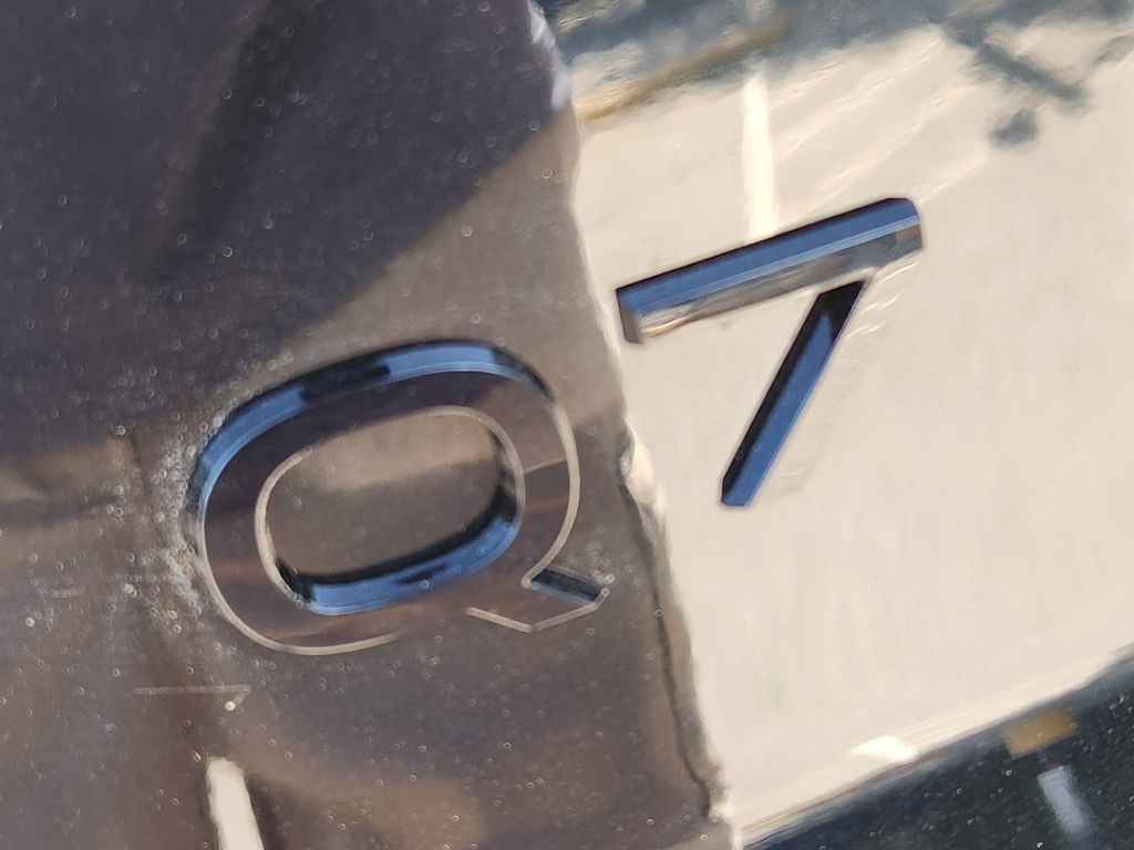 new 2025 Audi Q7 car, priced at $83,750