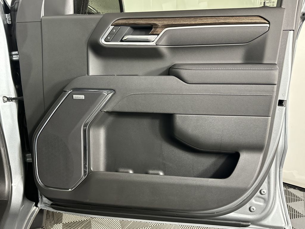new 2025 GMC Sierra 1500 car, priced at $60,424