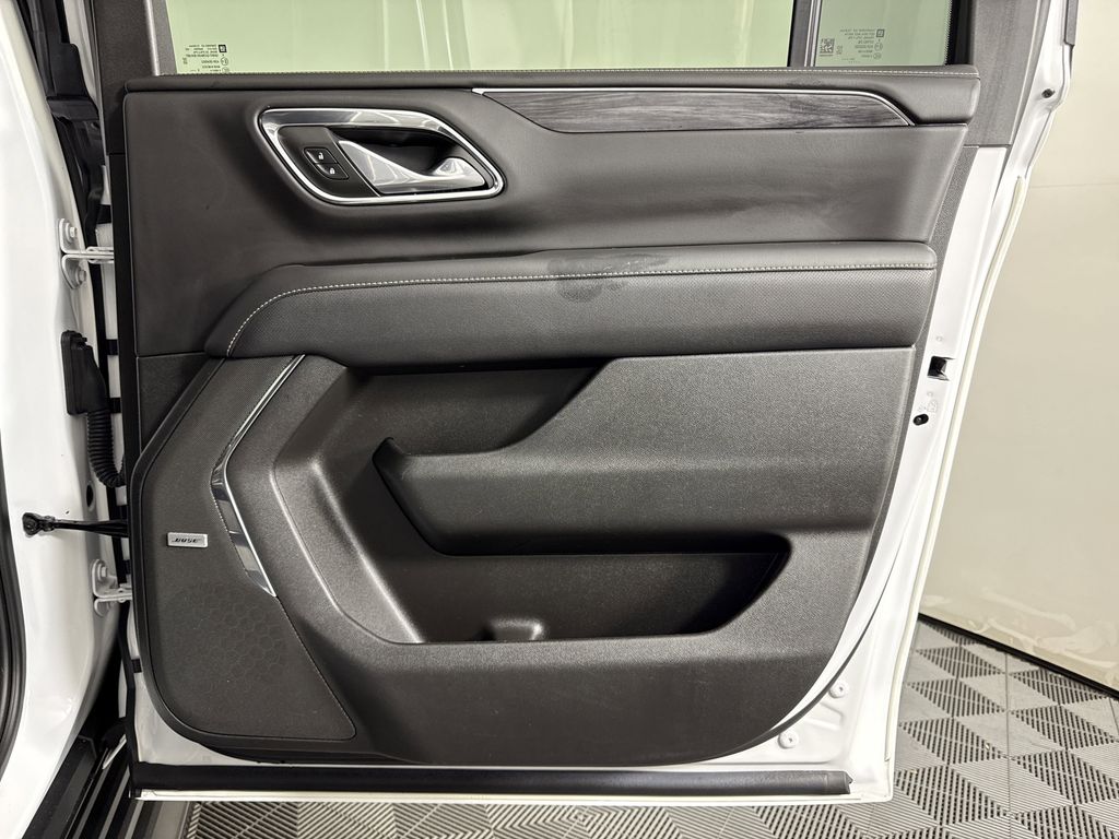 used 2023 GMC Yukon XL car, priced at $55,697